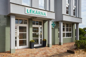 Pohled na vstup lékárna Kunštát na Moravě